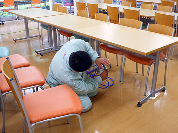 ナガセ医薬品 食堂